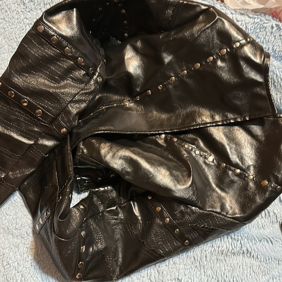 Leather jacket small size I don’t know the brand - Picture 4 of 9